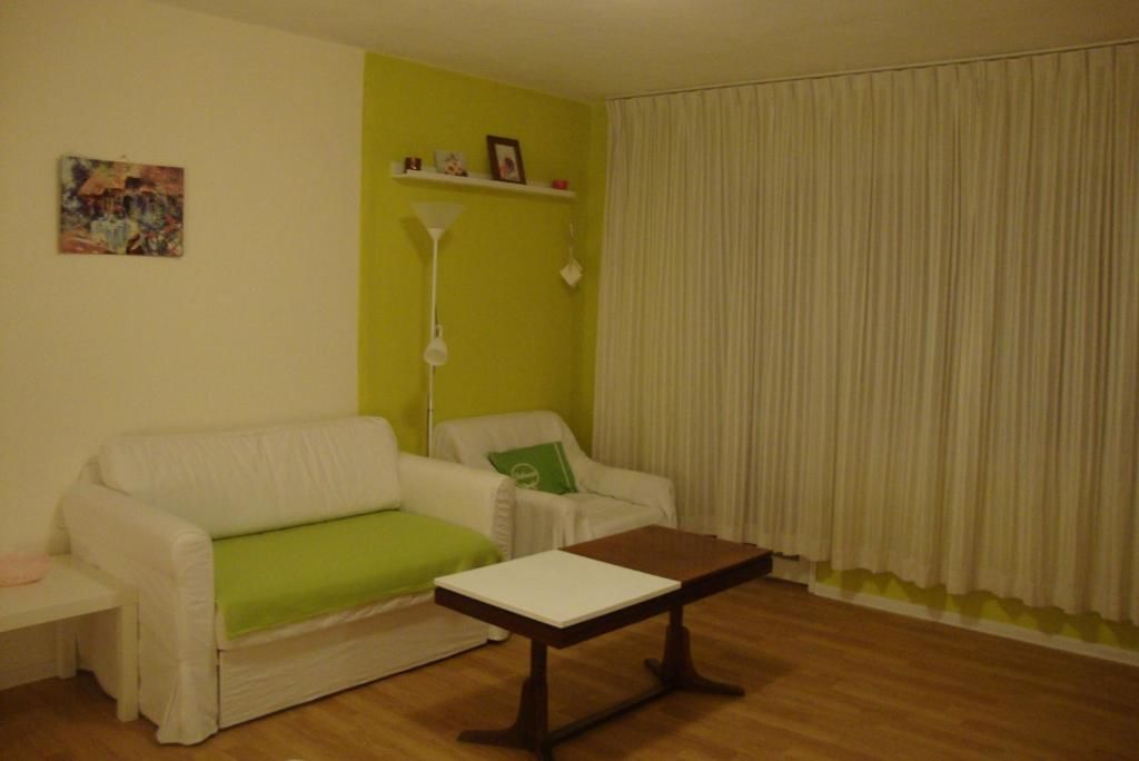 Хостелы Guest Rooms Colours Казанлык-28